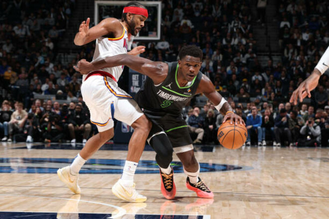 Михайлюк в запасе. Юта уступила Шарлотт и другие результаты