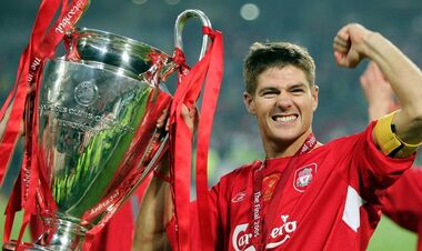 Gerrard called the greatest goalkeeper in history. He still plays