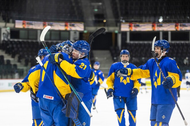 ЧС з хокею U-20. Україна за крок від підвищення у класі. Таблиця