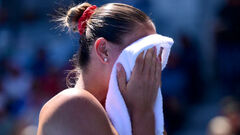 PHOTO. Tears, emotions, struggle. How it was: Kostyuk lost to Badosi at AO-25