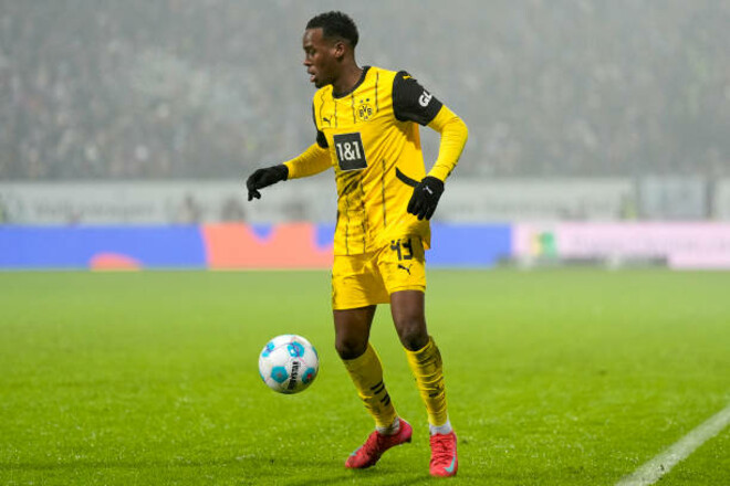 Головна трансферна ціль. Баварія зацікавилася вінгером Боруссії