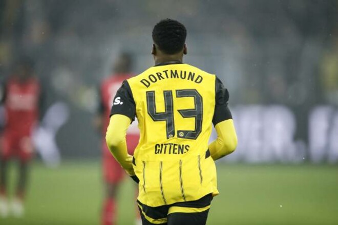 Нашли замену Мудрику. Челси начал переговоры по именитым вингерам