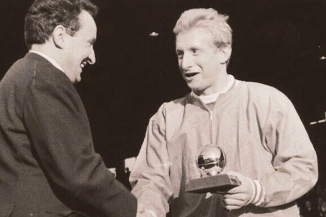 Легендарный нападающий МЮ. Умер обладатель Золотого мяча 1964