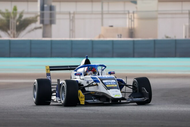 Ярослав Веселаго провел первую гонку FRMEC в Абу-Даби. Результаты заезда