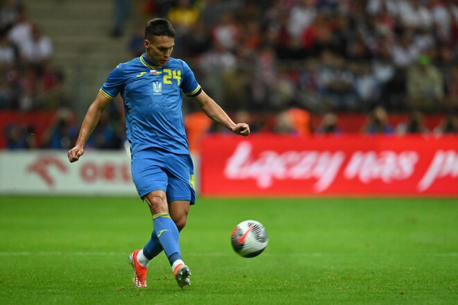 На рік старше. УАФ та Динамо привітали Тимчика з 28-річчям