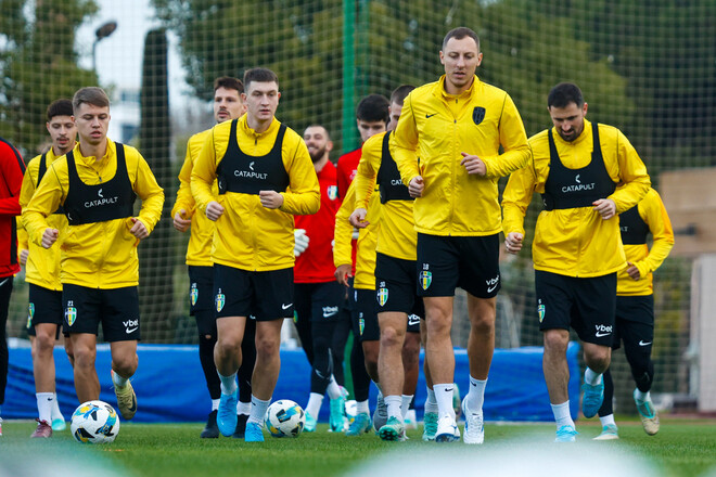 Александрия проводит первый спарринг в Турции. Стартовые составы