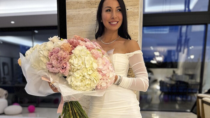 Як дружина Ярмоленка відзначила день народження. В Іспанії. Без чоловіка