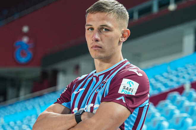 Cикан стал шестым украинцем в истории турецкого Трабзонспора