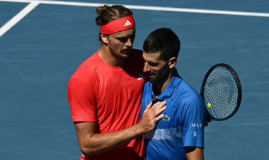 The Djokovic-Zverev match ended early. The famous first finalist of AO-25