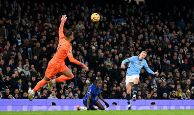 Khusanova's lap, Marmus' top game, Holland's goal. Man City beat Chelsea