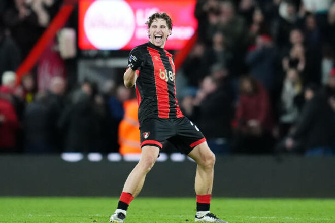 ВИДЕО. Забарный рассказал про пользу ice-bath. Зачем он это делает?