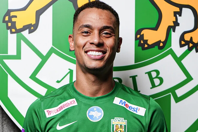 Полтора миллиона евро. Карпаты собираются выкупить контракты легионеров