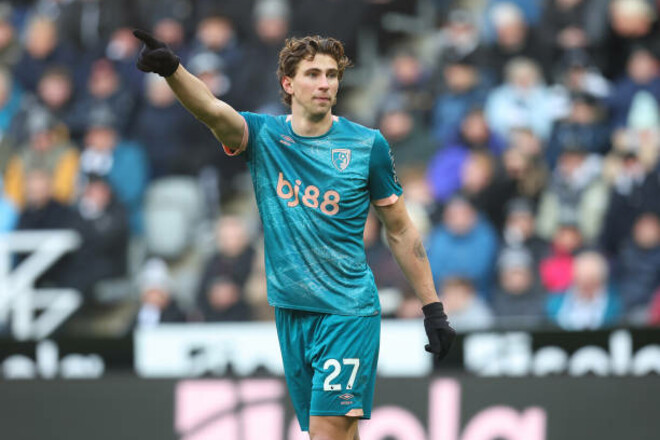 «Он был выдающимся». Легенда сборной Англии в восторге от игры Забарного