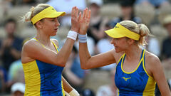 For the first time in 6 months, the sisters were played in one pair and were able to win 