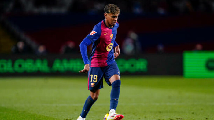 ВІДЕО. Показано умови, в яких жив Ламін Ямал. Бідність