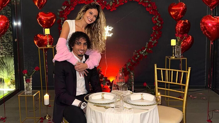 ФОТО. Тотальна романтика! Гравець Барселони вразив свою дружину сюрпризом