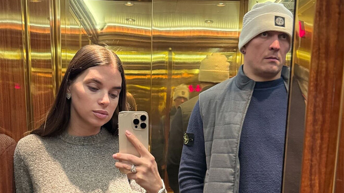 ФОТО. Александр и Екатерина Усик прибыли в США. В Вашингтон