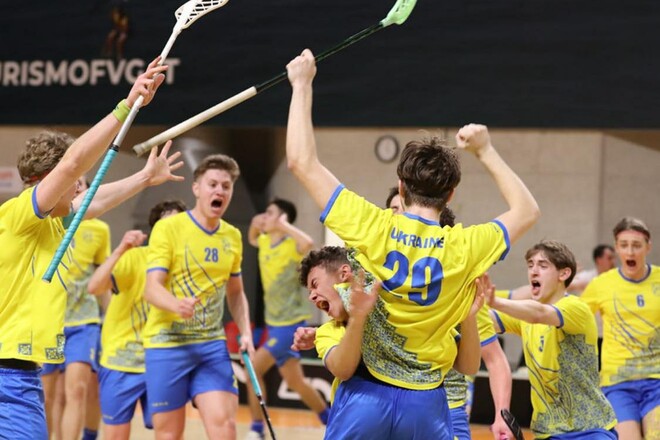 Разгром британцев. Сборная Украины по флорболу одержала историческую победу