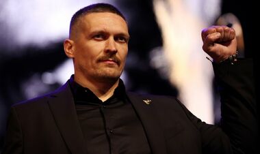 Alexander Usyk: “They are making money on boxers. We want to change this 