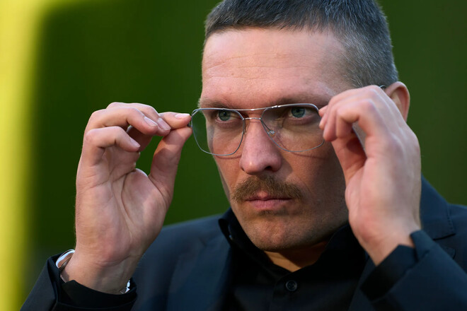 Непобежденный украинец назвал двух боксеров, которые сейчас лучше Усика