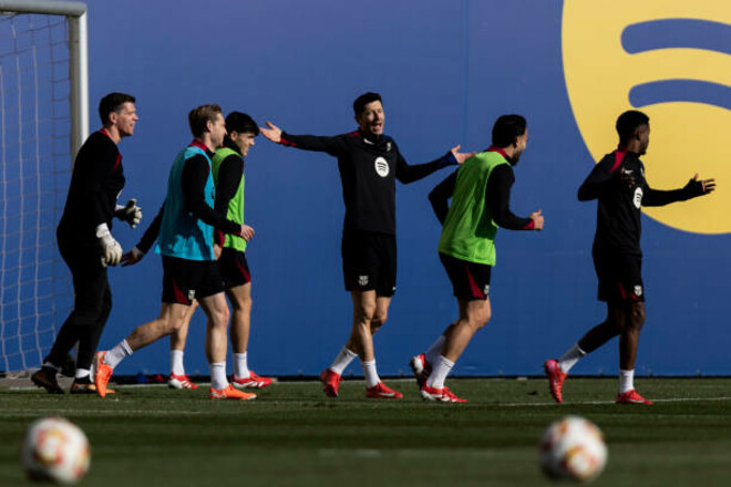 Известны стартовые составы на матч Барселона – Валенсия