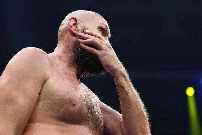 Важкий період через Усика. Відомо, чим займається Ф'юрі