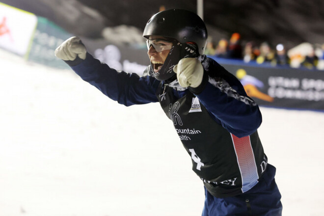 ВИДЕО. Как Котовский на Кубке мира по лыжной акробатике серебро выиграл