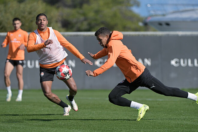 ФОТО. Тренування напередодні матчу. Як Шахтар готувався до спарингу