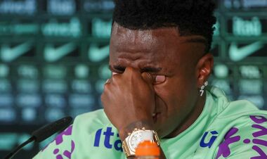 Раздевалка Реала отвернулась от суперзвезды. На него накричали