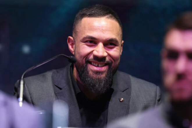 Джозеф ПАРКЕР: «Відібрати титул у Дюбуа, а далі бій з Усиком»