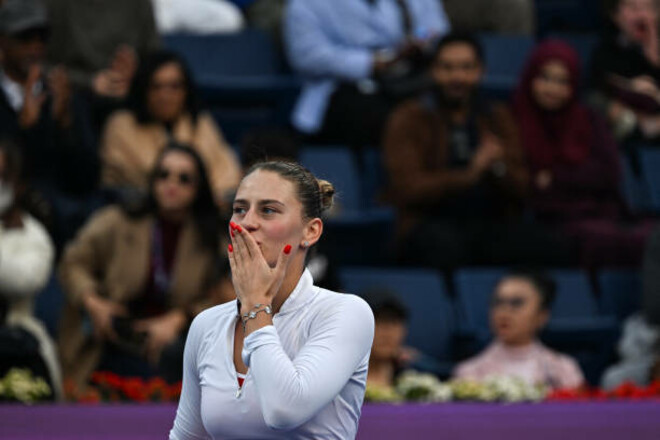 ФОТО. Ось вона, перша ракетка України! Як це було: Костюк шокувала Гофф