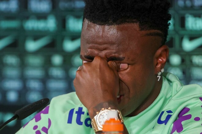 Роздягальня Реала відвернулася від суперзірки. На нього накричали