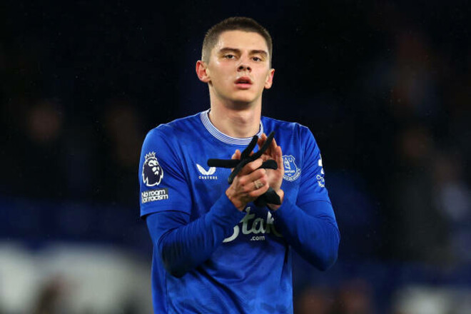 «Я пытался научить их играть». Миколенко – о футболистах Эвертона