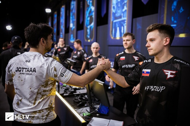 PGL Cluj-Napoca. Неожиданный дебют Spinx, камбеки и сенсации