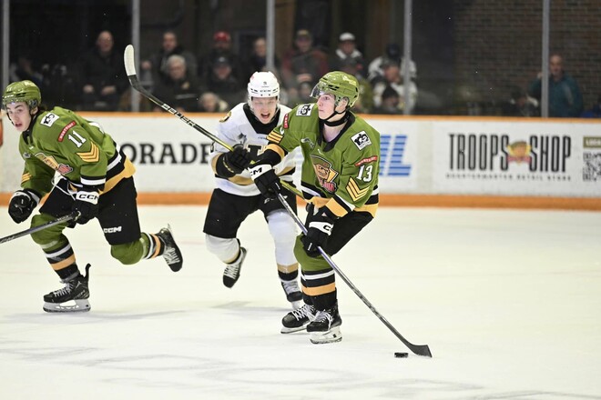 Ігнат Пазій повернувся після травми та оформив дубль в OHL. Відео голів