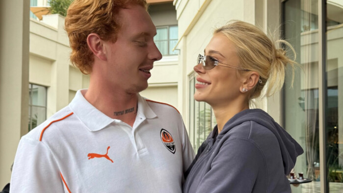 ВИДЕО. «Сколько работы...» Жена игрока Шахтера похвасталась ягодицами