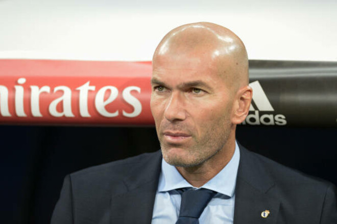 Зидан ведет переговоры о возвращении к работе тренера. Есть важная деталь