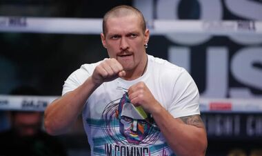 Известно, когда Усик вернется на ринг. Это будет не летом