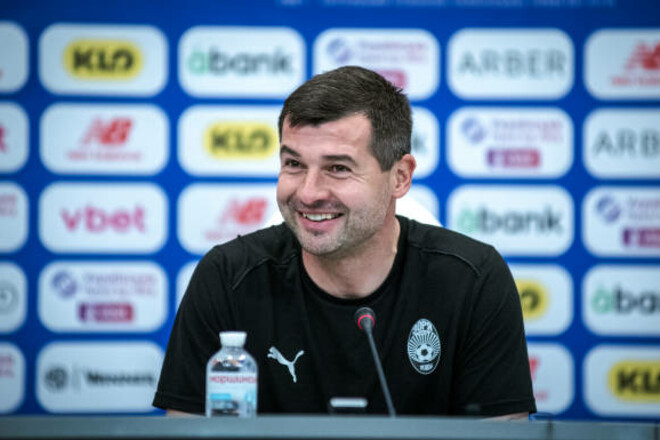 «Никаких претензий». Лидер Зори отреагировал на слухи об уходе Бартуловича