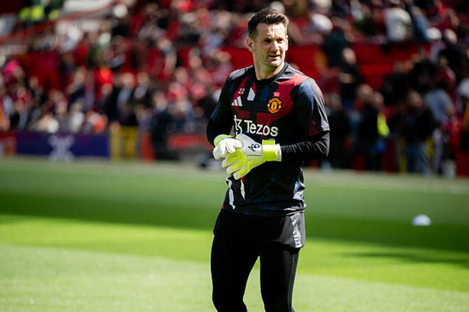 Один матч за сезон. Ман Юнайтед хочет подписать новый контракт с вратарем