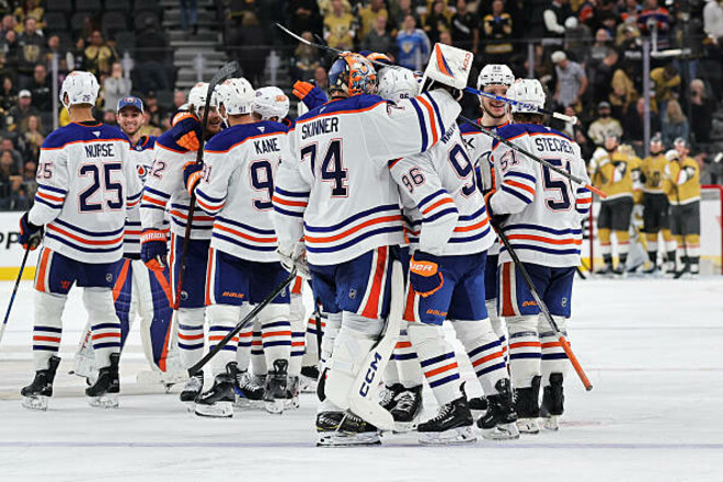 Эдмонтон Ойлерз повторил достижение Торонто Мэйпл Лифс 31-летней давности