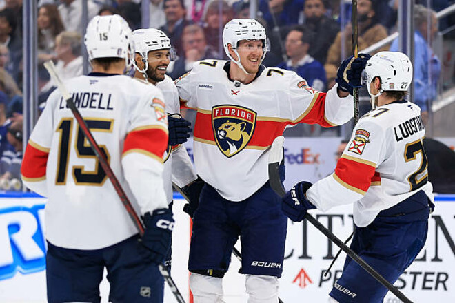 Игроки Флориды Пантерз повторили интересное достижение 32-летней давности