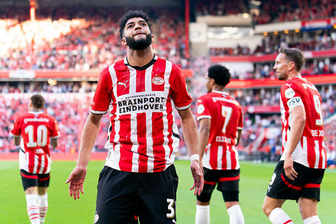 ПСВ приєднався до клубу 100. Чекаємо на Барселону?