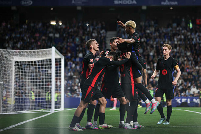 Барселона завоевала 28-й трофей в Ла Лиге. Сколько у Реала?