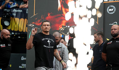 ВІДЕО. Усик прибув на Уемблі, де проведе бій за абсолют проти Дюбуа