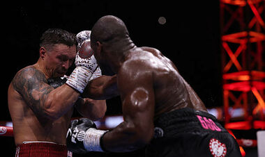 Відомо, що сказав Усик Дюбуа одразу після перемоги нокаутом на Вемблі