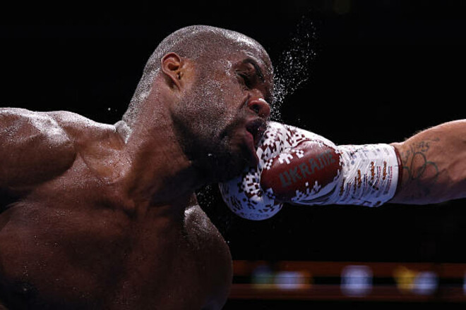 Дюбуа шокировал фанатов бокса после поражения от Усика на Уэмбли