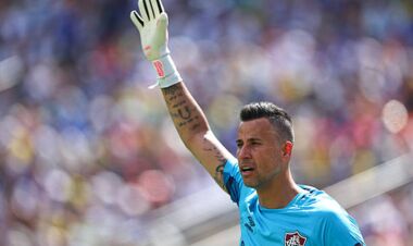 Фабіо – перший гравець в історії, який провів 1000 матчів у вищих лігах