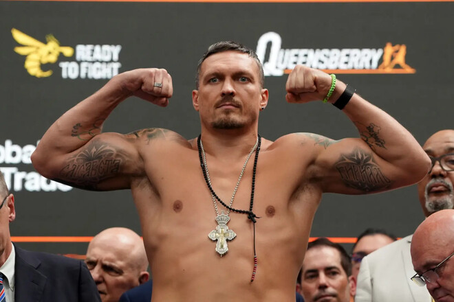 Названо наступного суперника Усика. Бій вже офіційно призначено