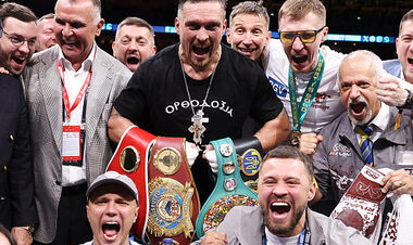 ФОТО. «Ікона». Володимир Кличко звернувся до Усика після перемоги над Дюбуа